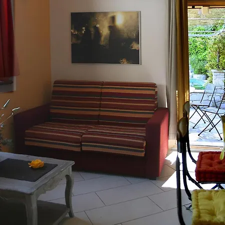 Giglio Rosso In Gravedona Ed Uniti Apartment